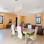 Claudia - Salento Selection